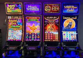 Antarmuka permainan Wild West Gold di ri188 menampilkan gulungan dengan simbol koboi dan hadiah